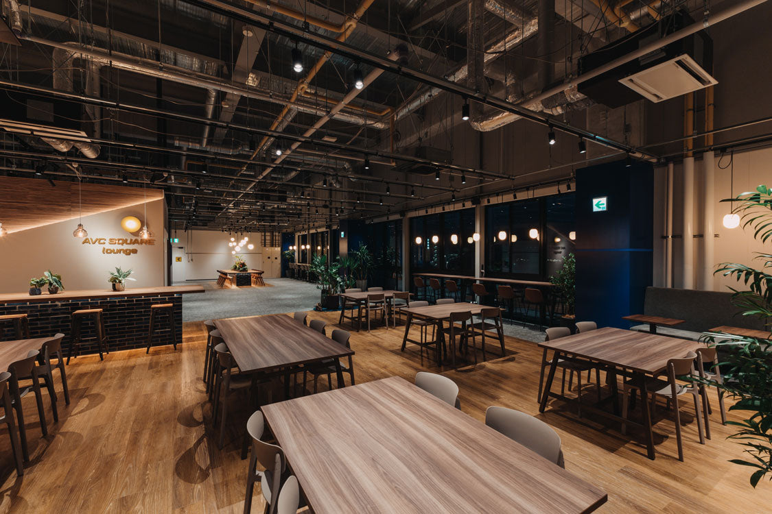 AVC SQUARE LOUNGE