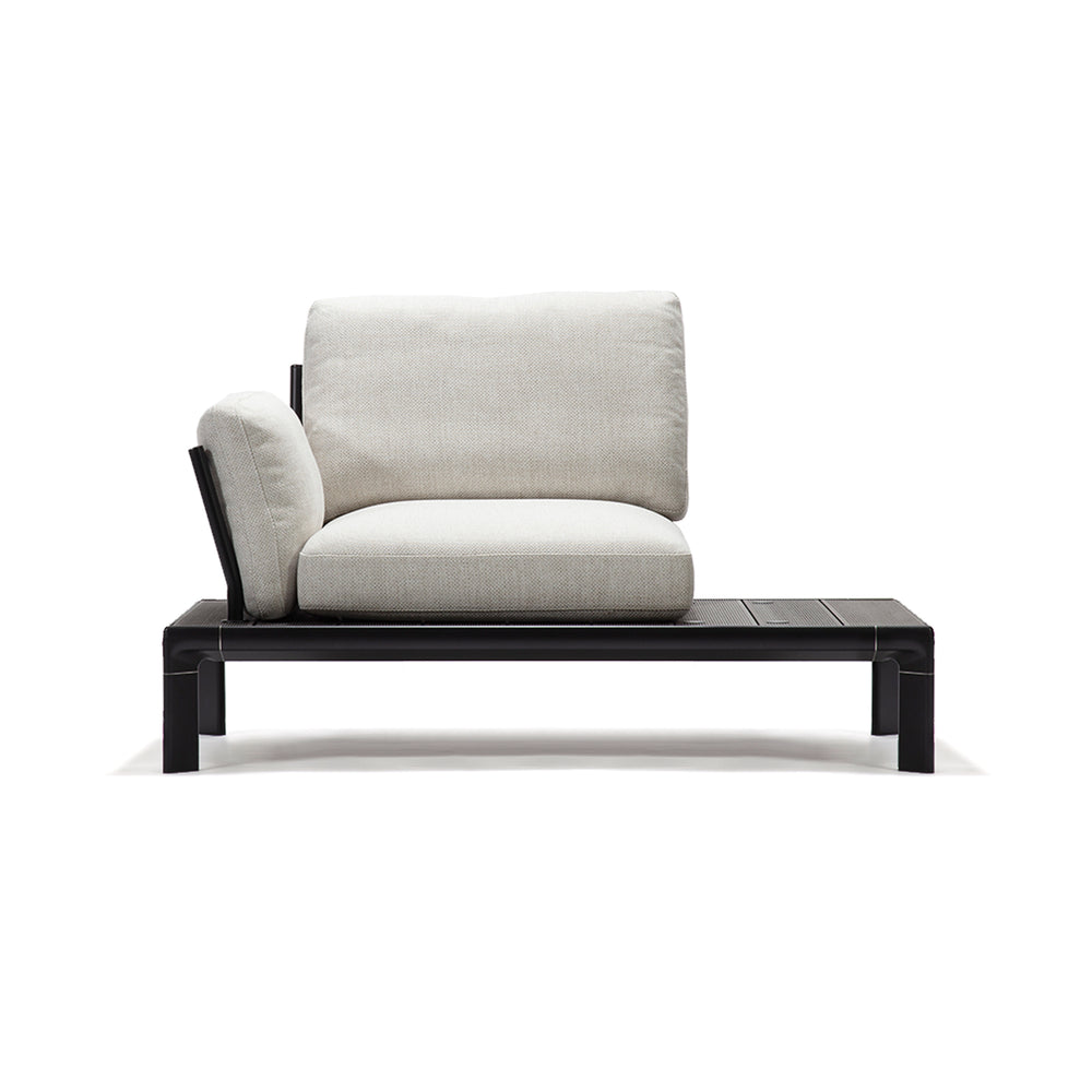 TAMI LOUNGE CHAIR