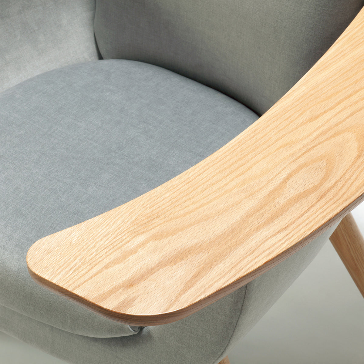 ARMDESK LOUNGE CAHIR