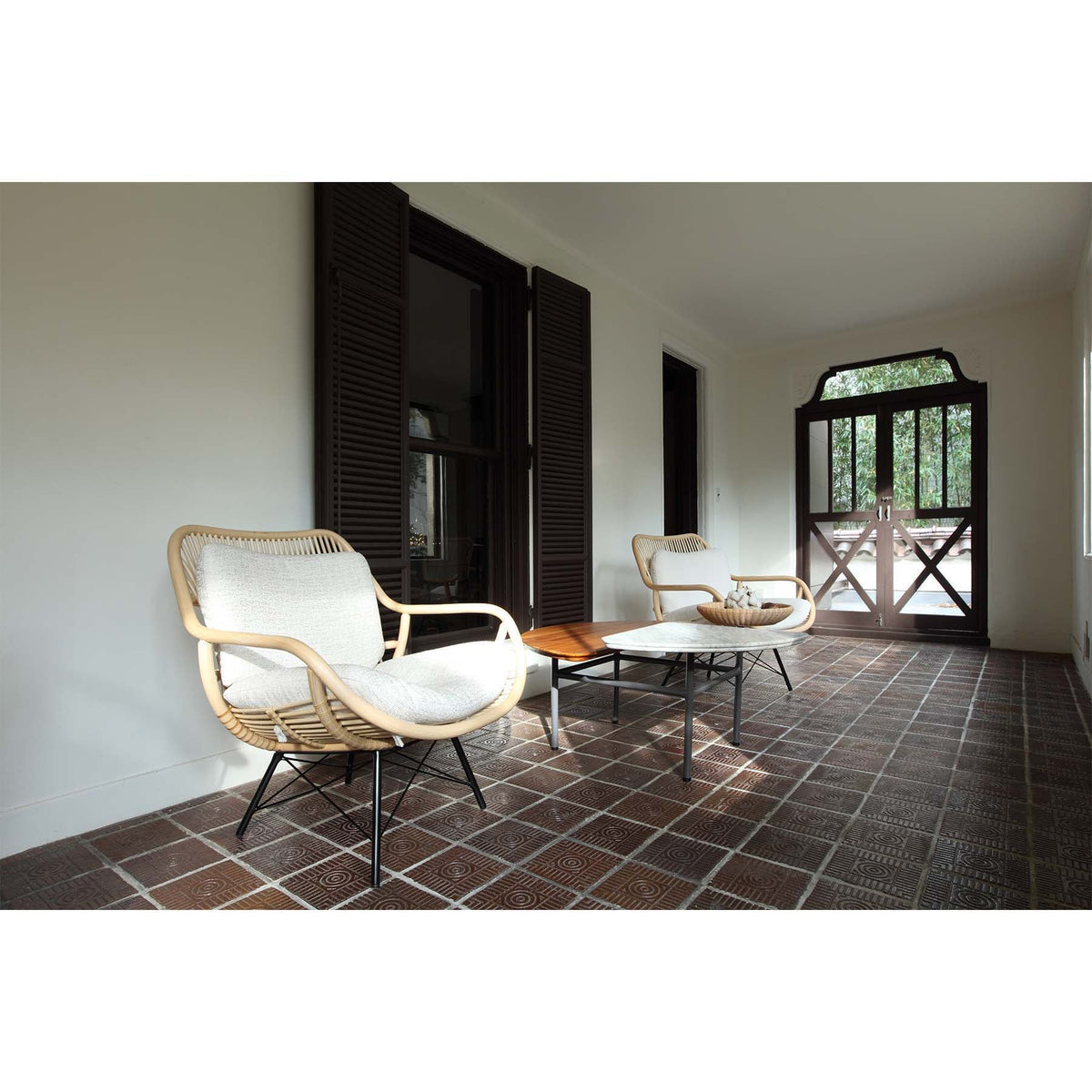 ASIENTO LOUNGE CHAIR
