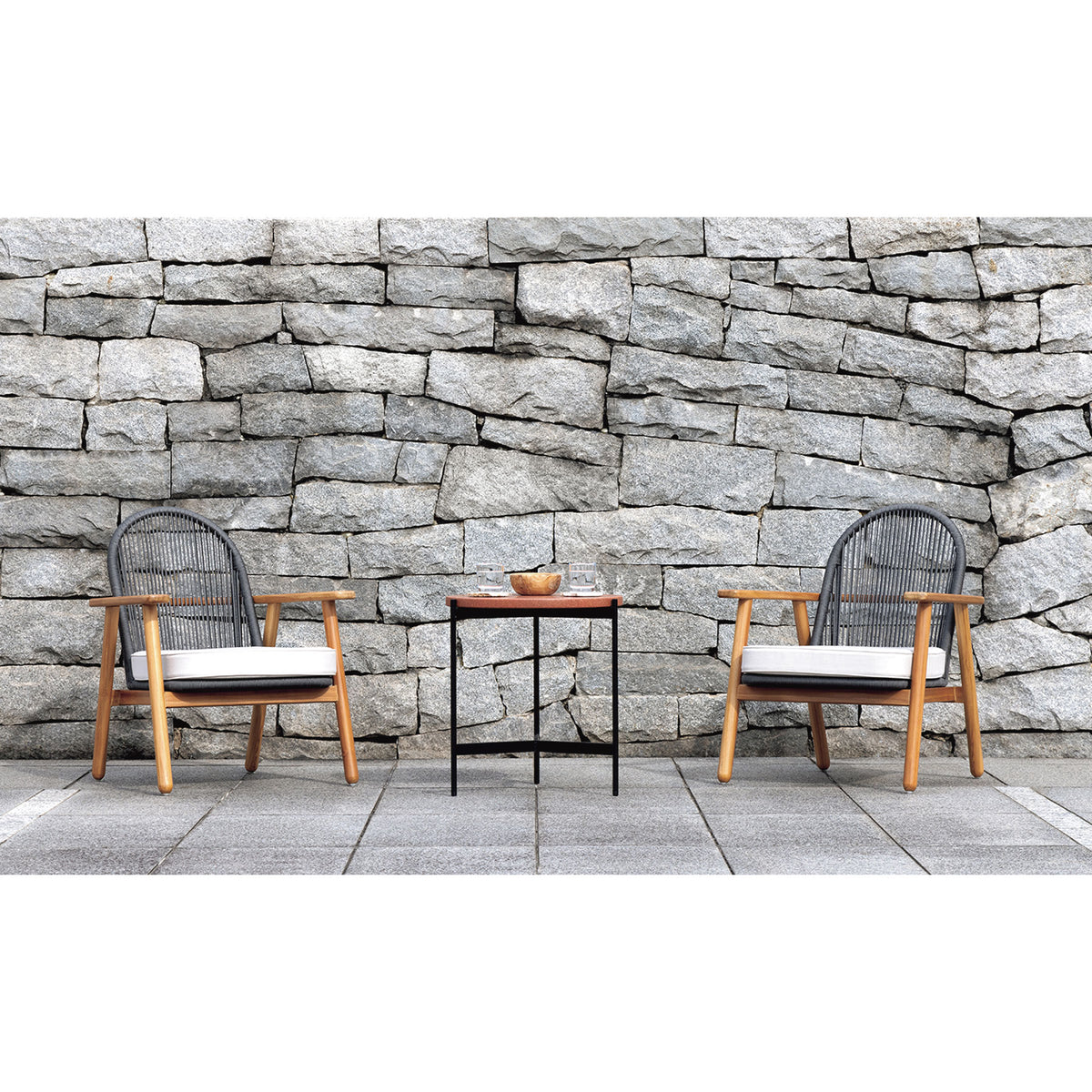 BON OUTDOOR SIDE TABLE