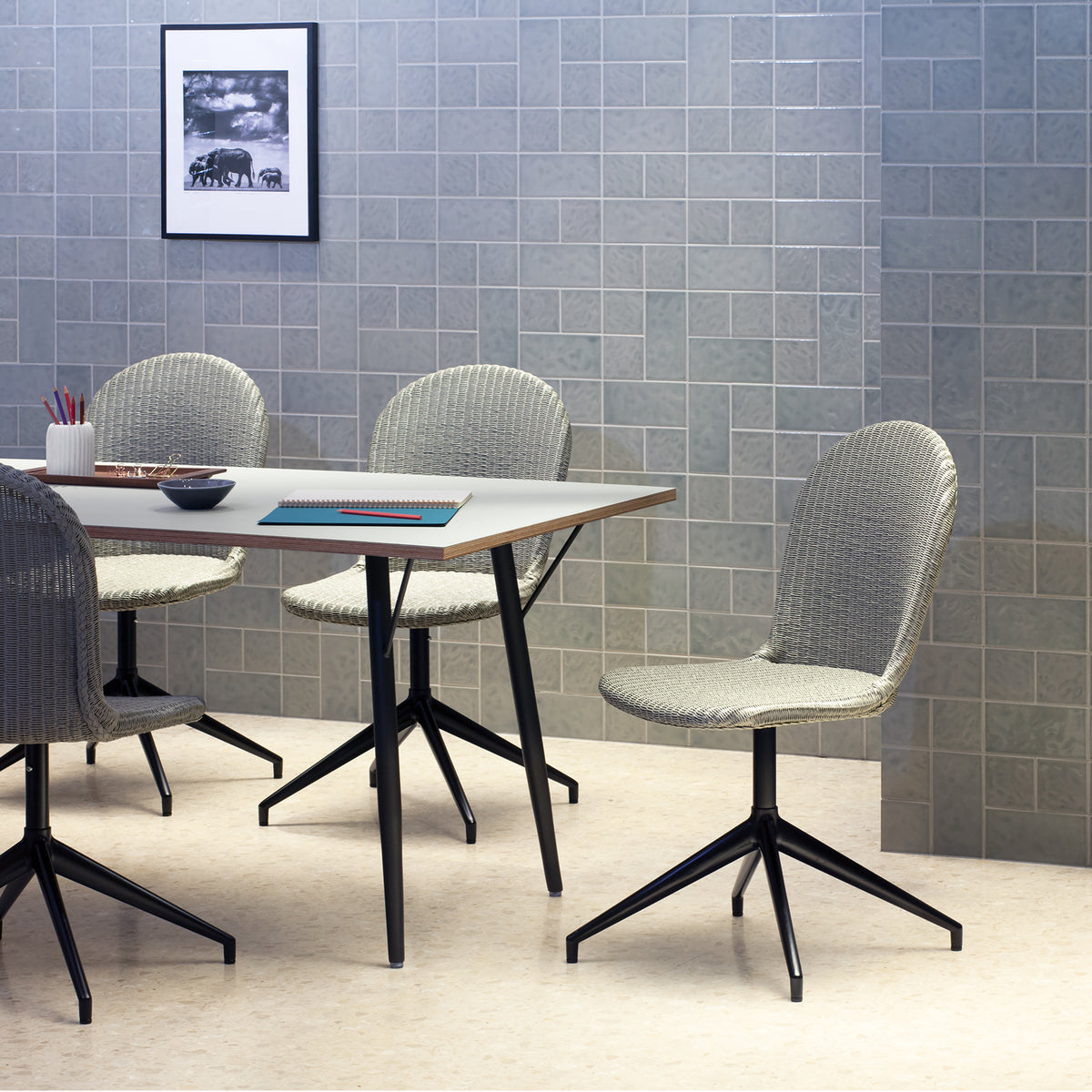 PIN LEG RECTANGLE TABLE