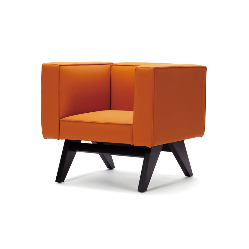DICE LOUNGE CHAIR