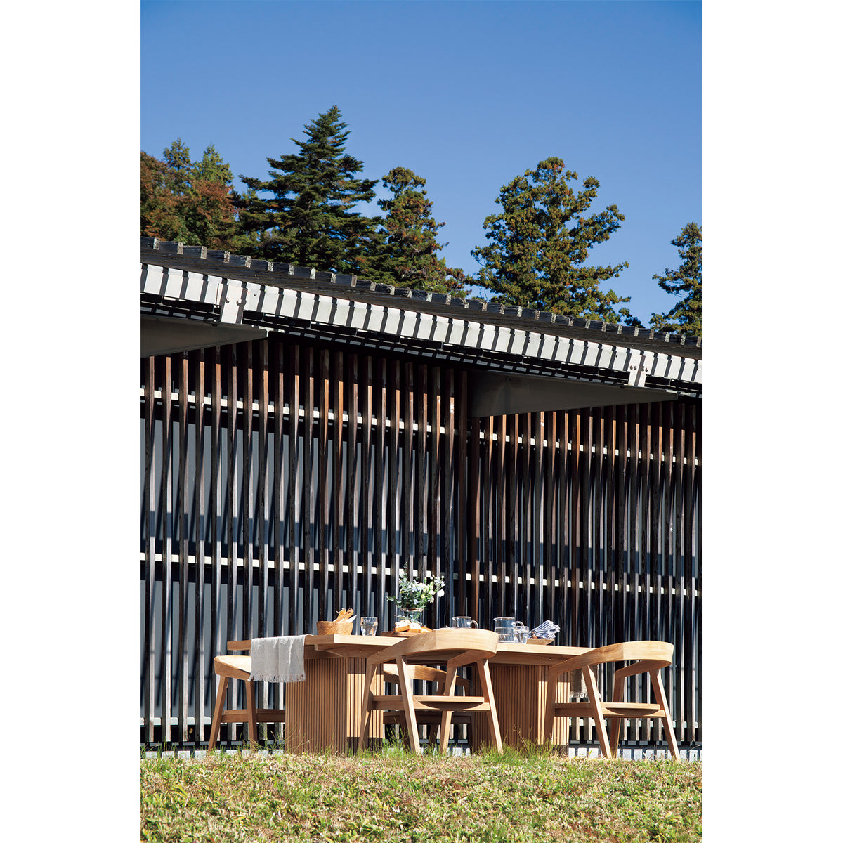 GRANDIS ARM CHAIR