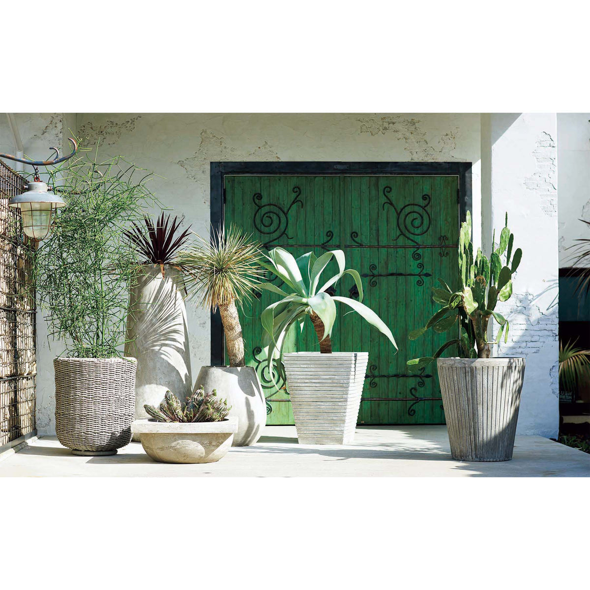 LIGNE SQUARE PLANTCOVER