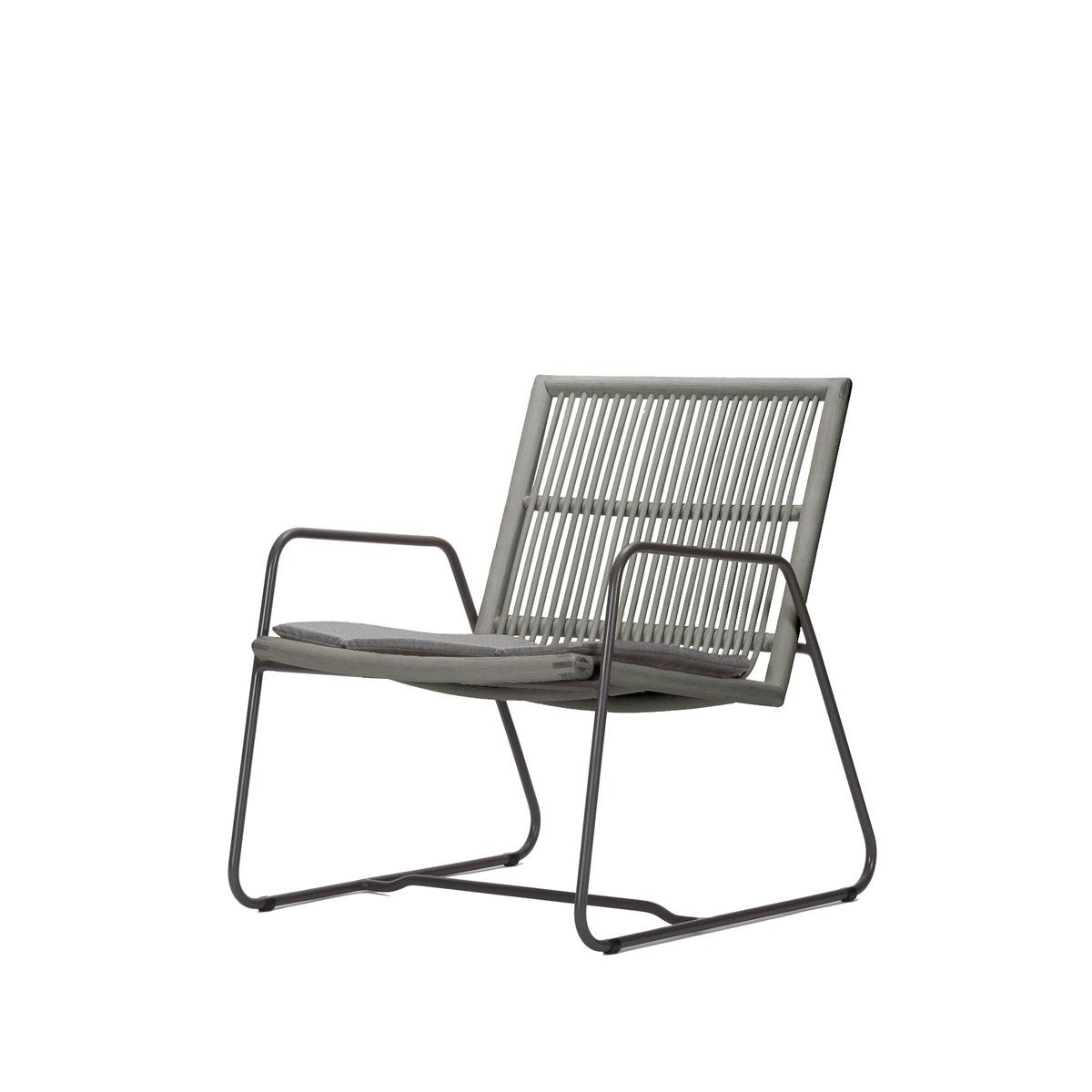 MATALA LOUNGE CHAIR