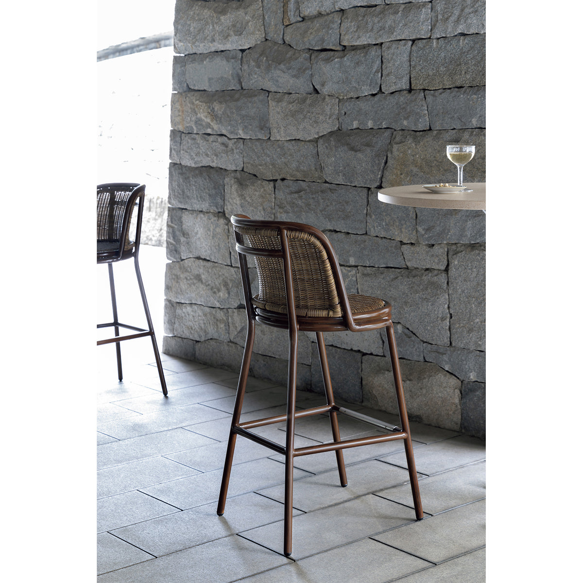 NEST COUNTER CHAIR