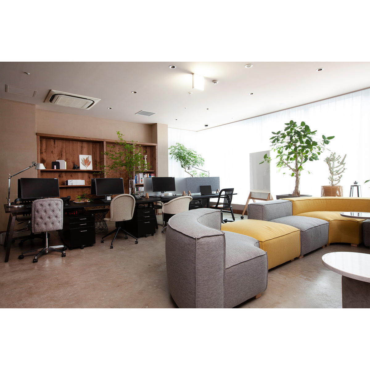 MOLLY SIDE DESK CHAIR