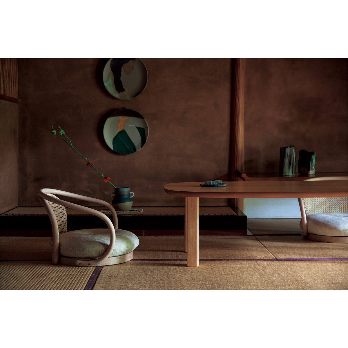 RICCA LOW TABLE