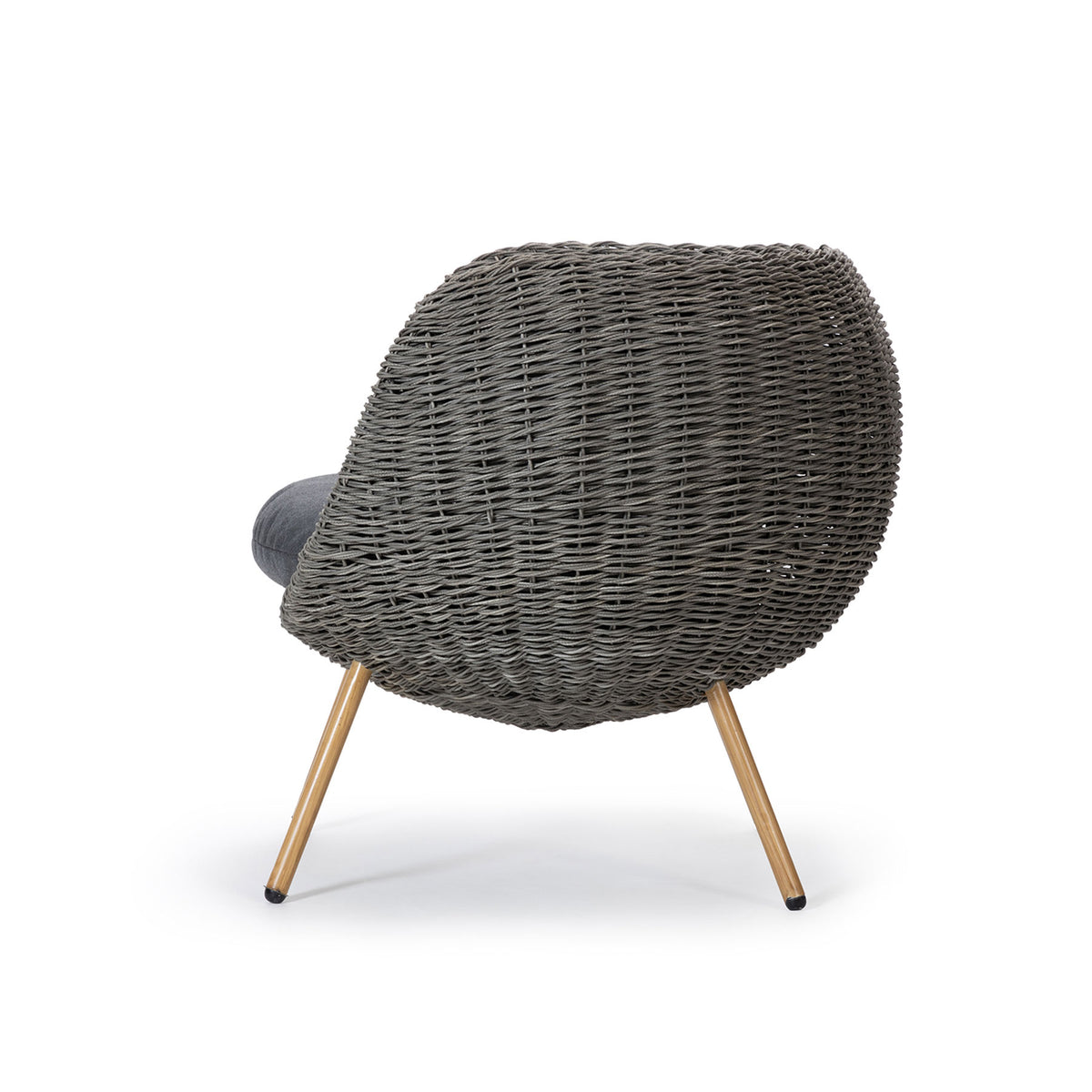 TAMA LOUNGE CHAIR