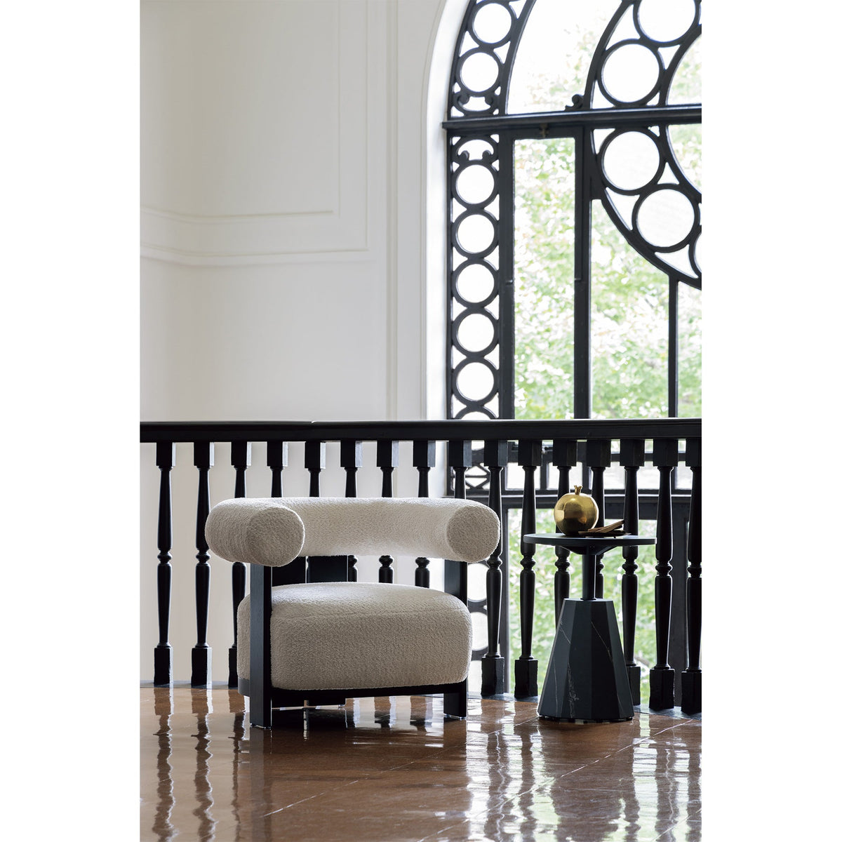 TORE SIDE TABLE