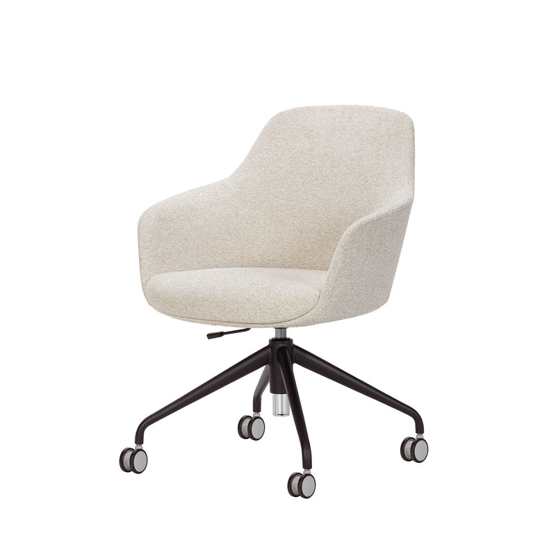 HUGGLE CASTER CHAIR