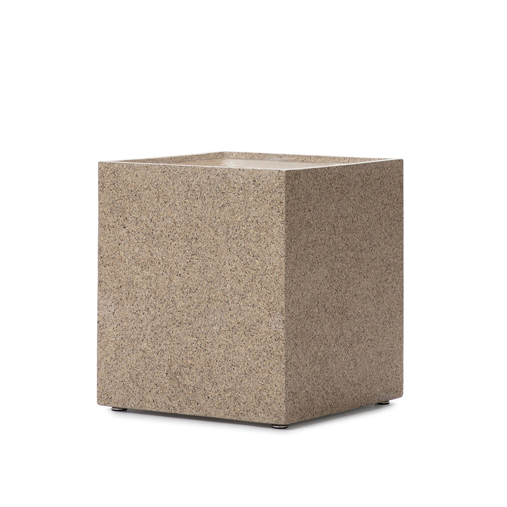 NOVA SQUARE PLANT COVER