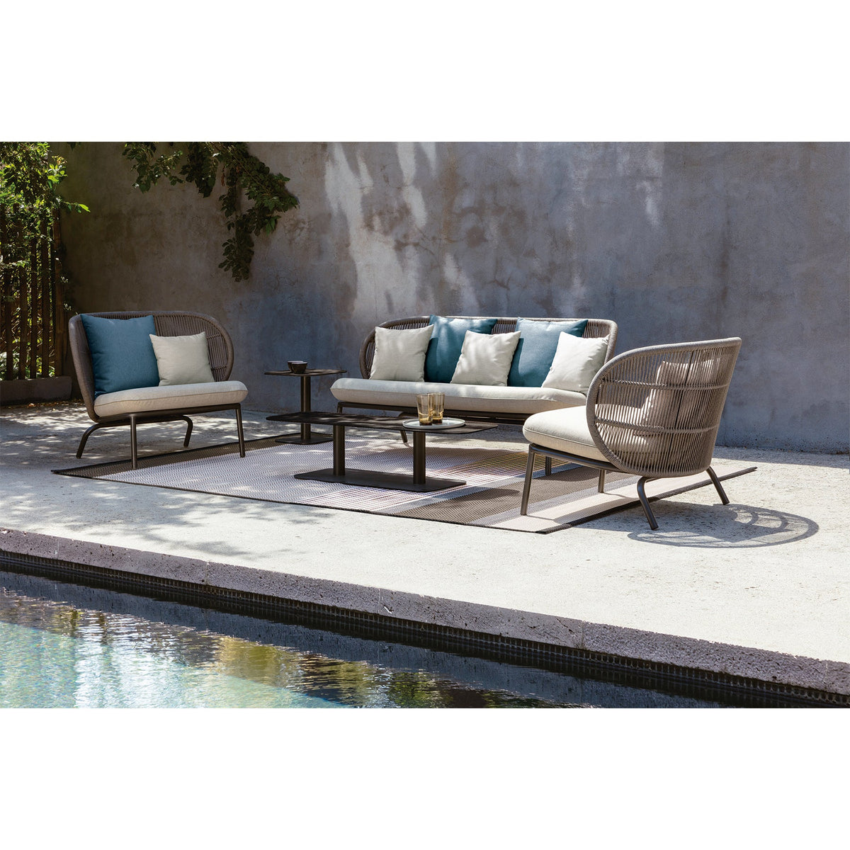 KODO LOUNGE CHAIR