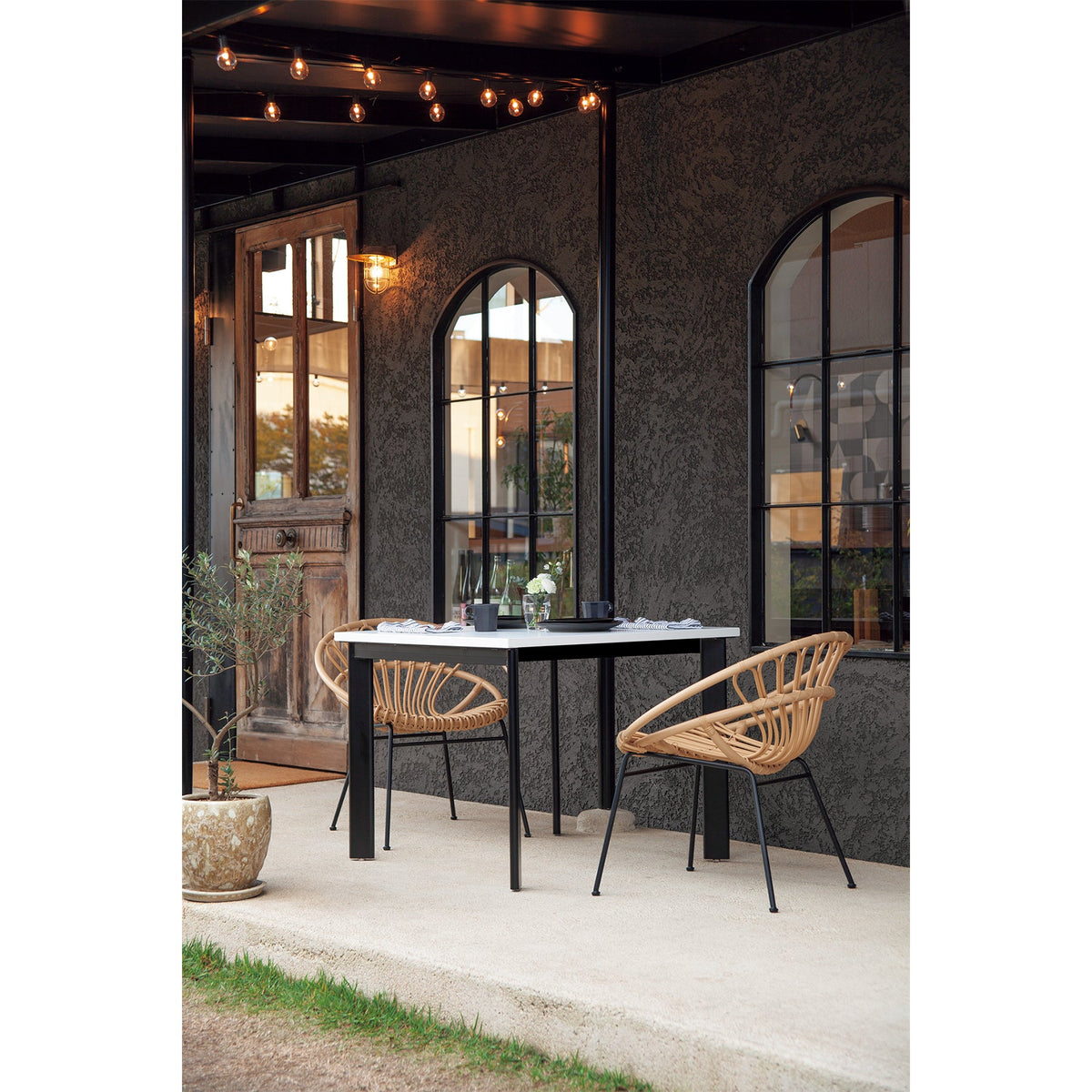 GRANDIS DINING TABLE-MDF TOP