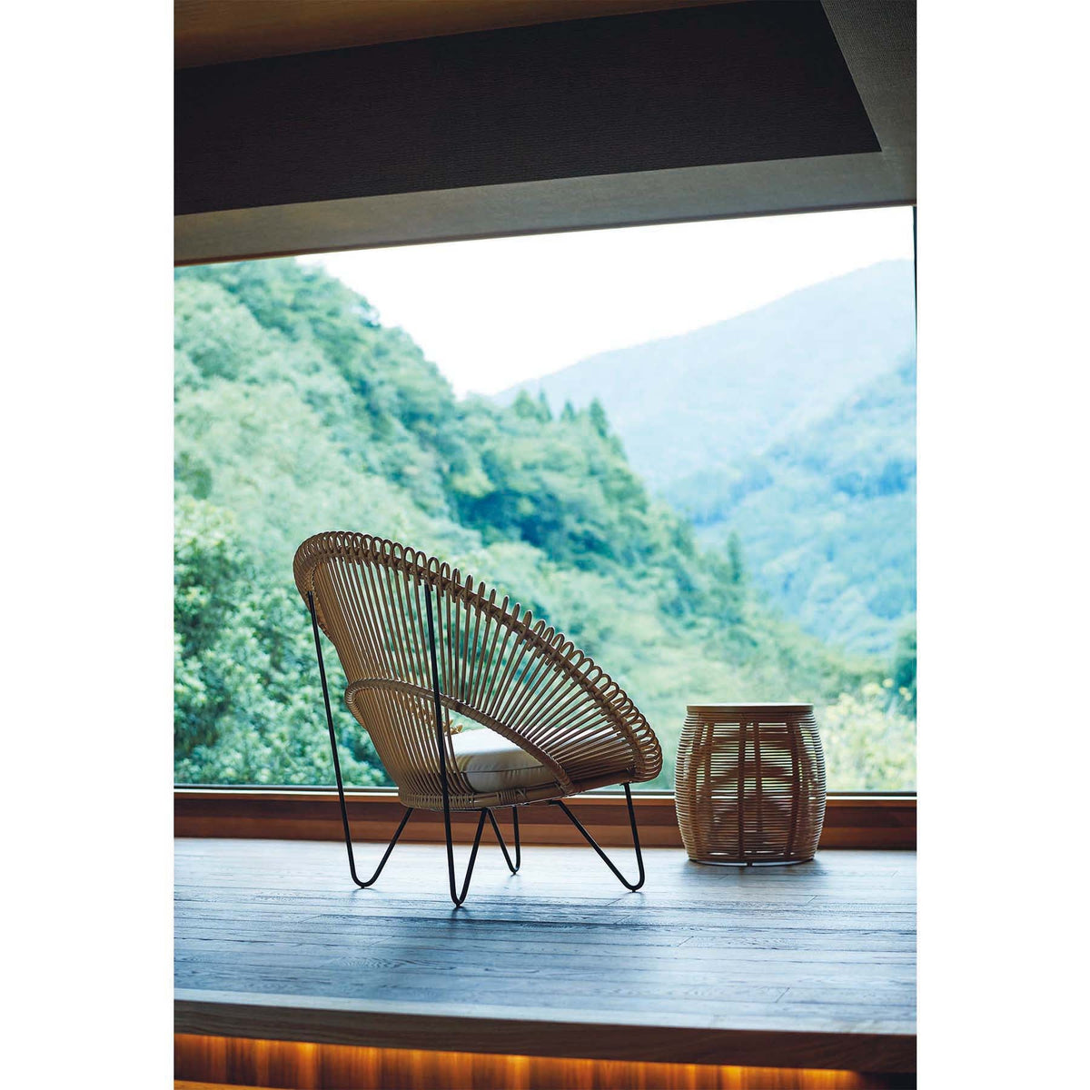 VIVI SIDE TABLE
