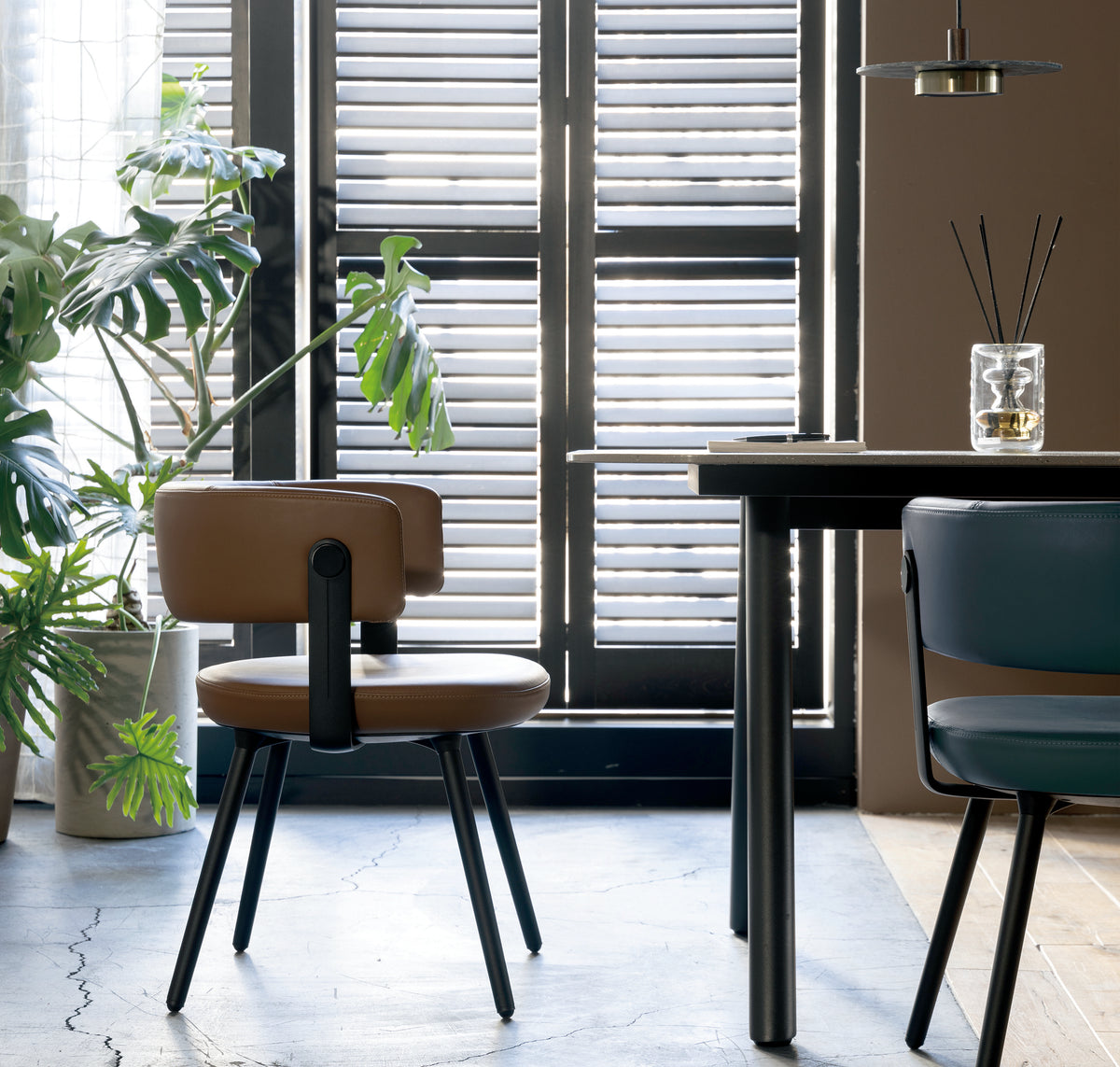 LANDOL CHAIR